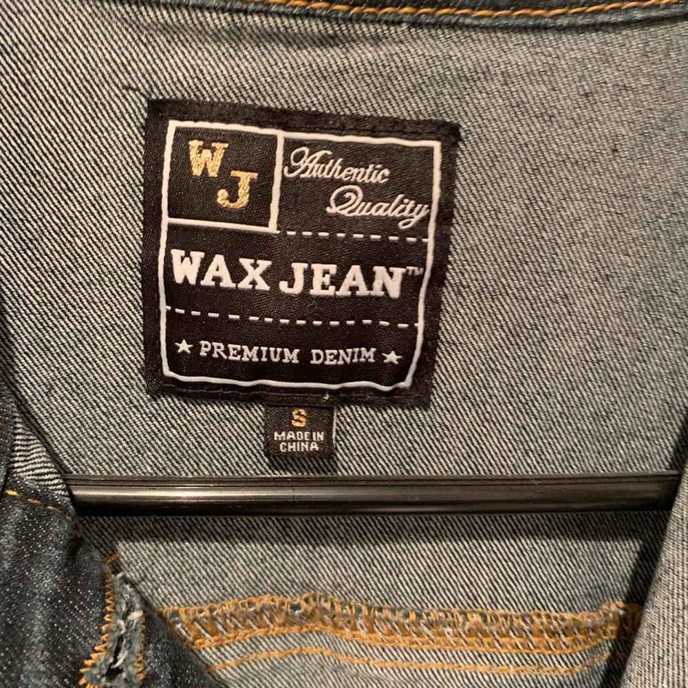 Jean jacket - Picture 4 of 4